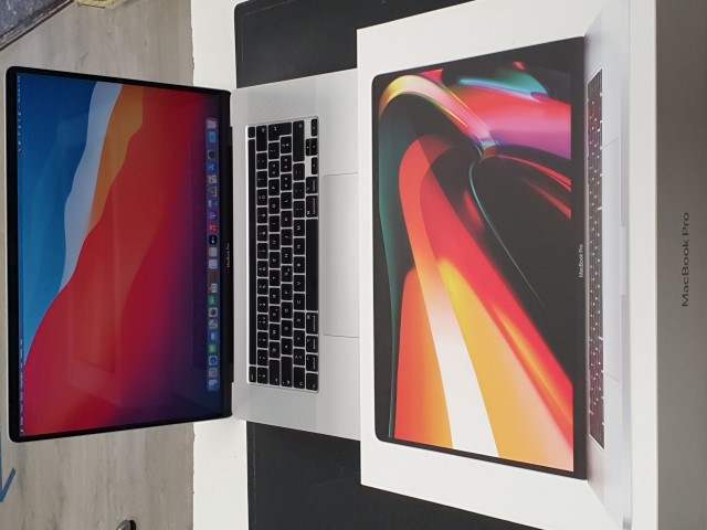 APPLE MacBook Pro Touch Bar 2019 (16